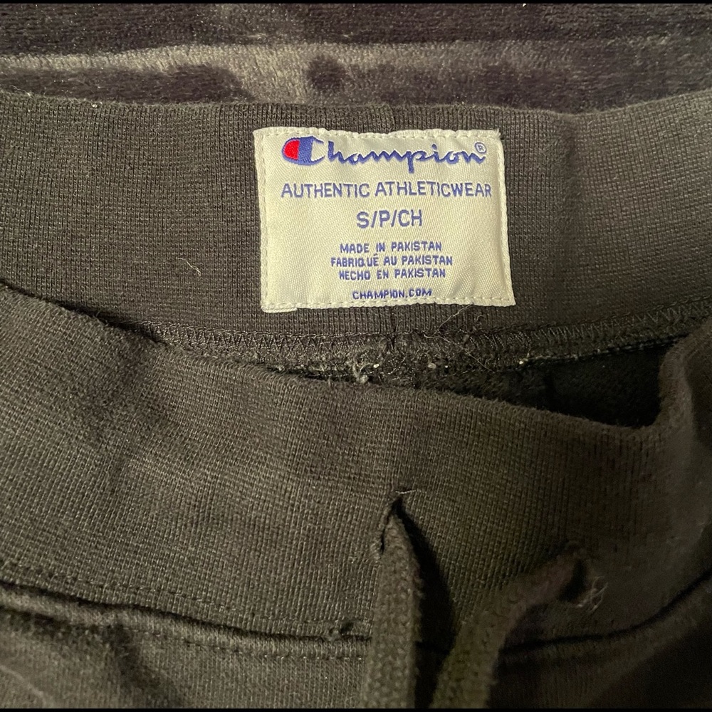 Ladies champion sweatpants. Like new.